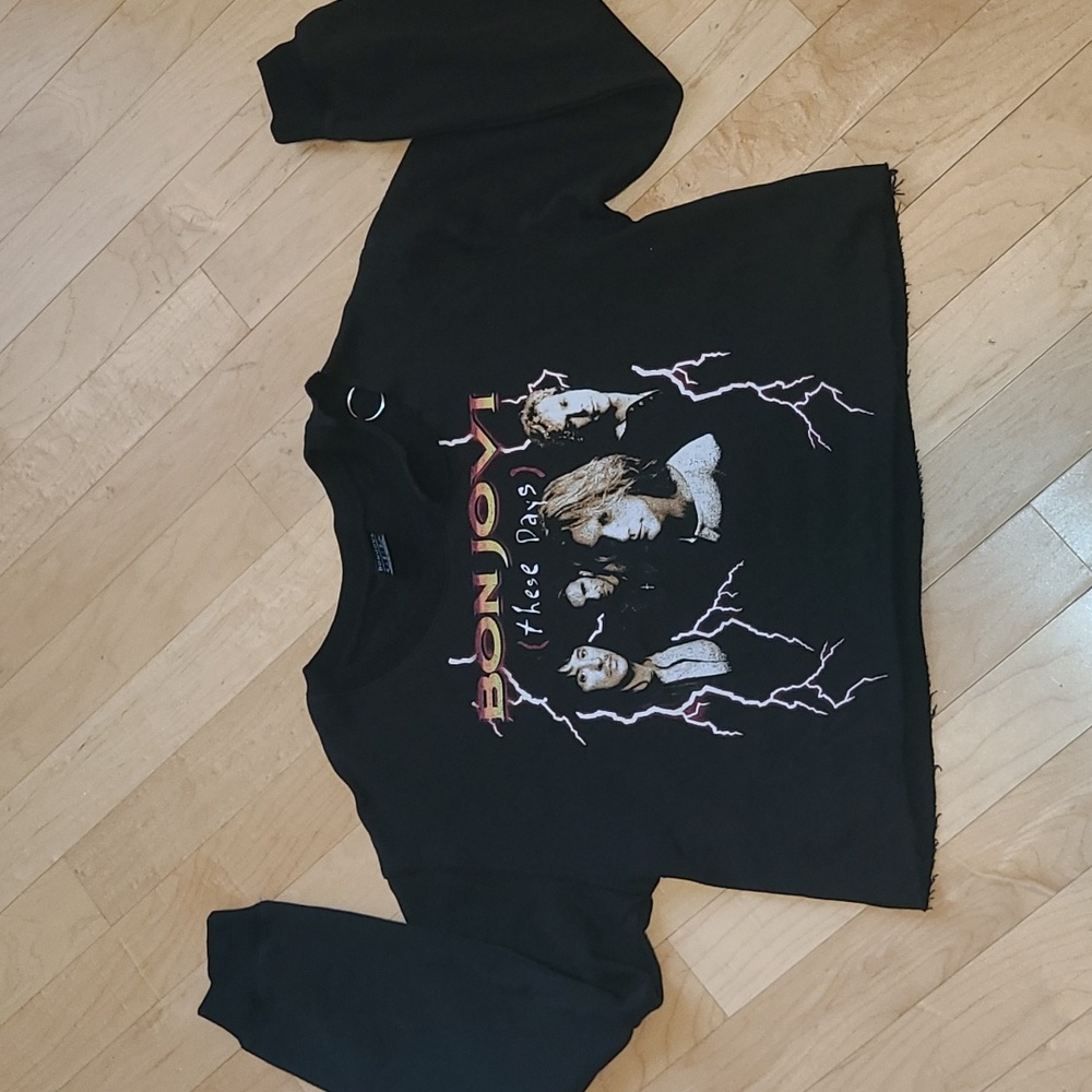 Bon Jovi [These Days] 1995 North America Tour Crew Neck Large